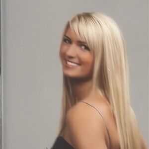 NWT
Seven Pieces
Extension, 100% Remy Human Hair, Real Life Colors, 18" /6/16/12